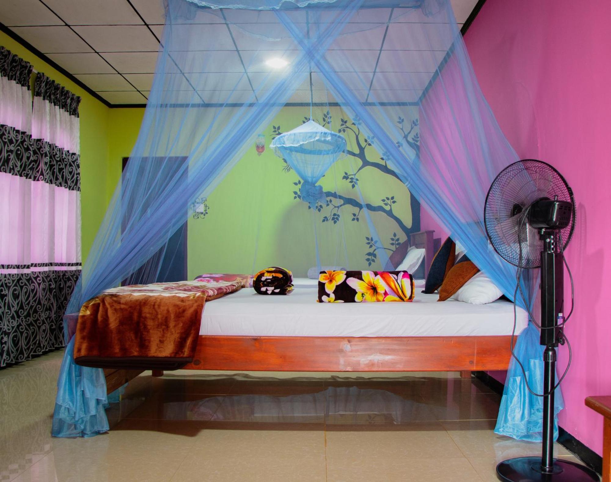 Nine Arch Homestay เอลลา ภายนอก รูปภาพ
