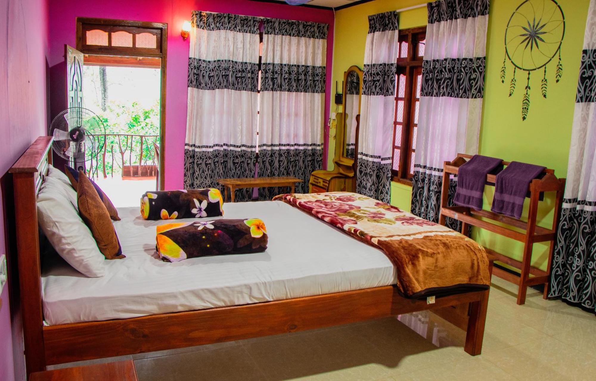Nine Arch Homestay เอลลา ภายนอก รูปภาพ