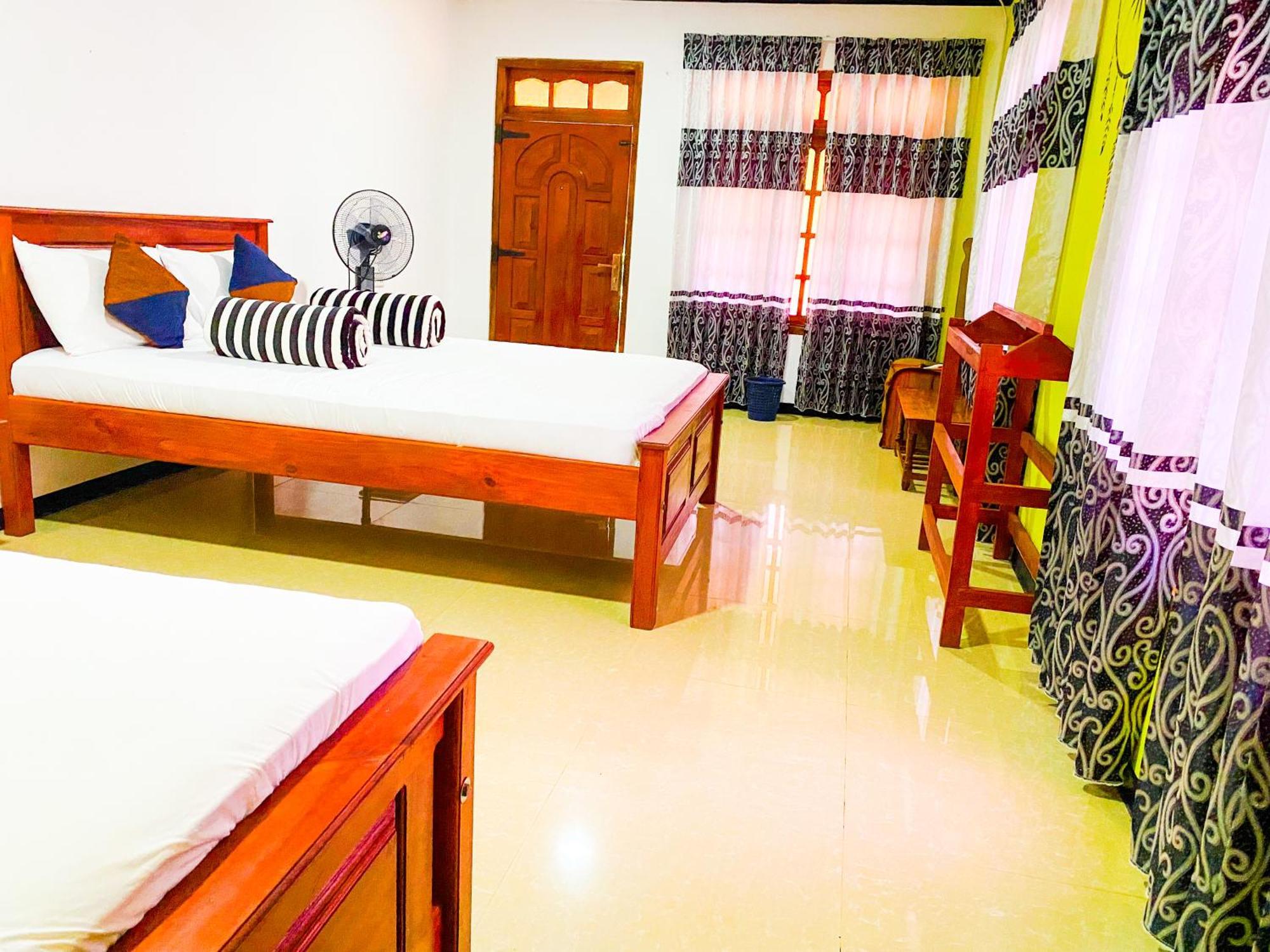 Nine Arch Homestay เอลลา ภายนอก รูปภาพ